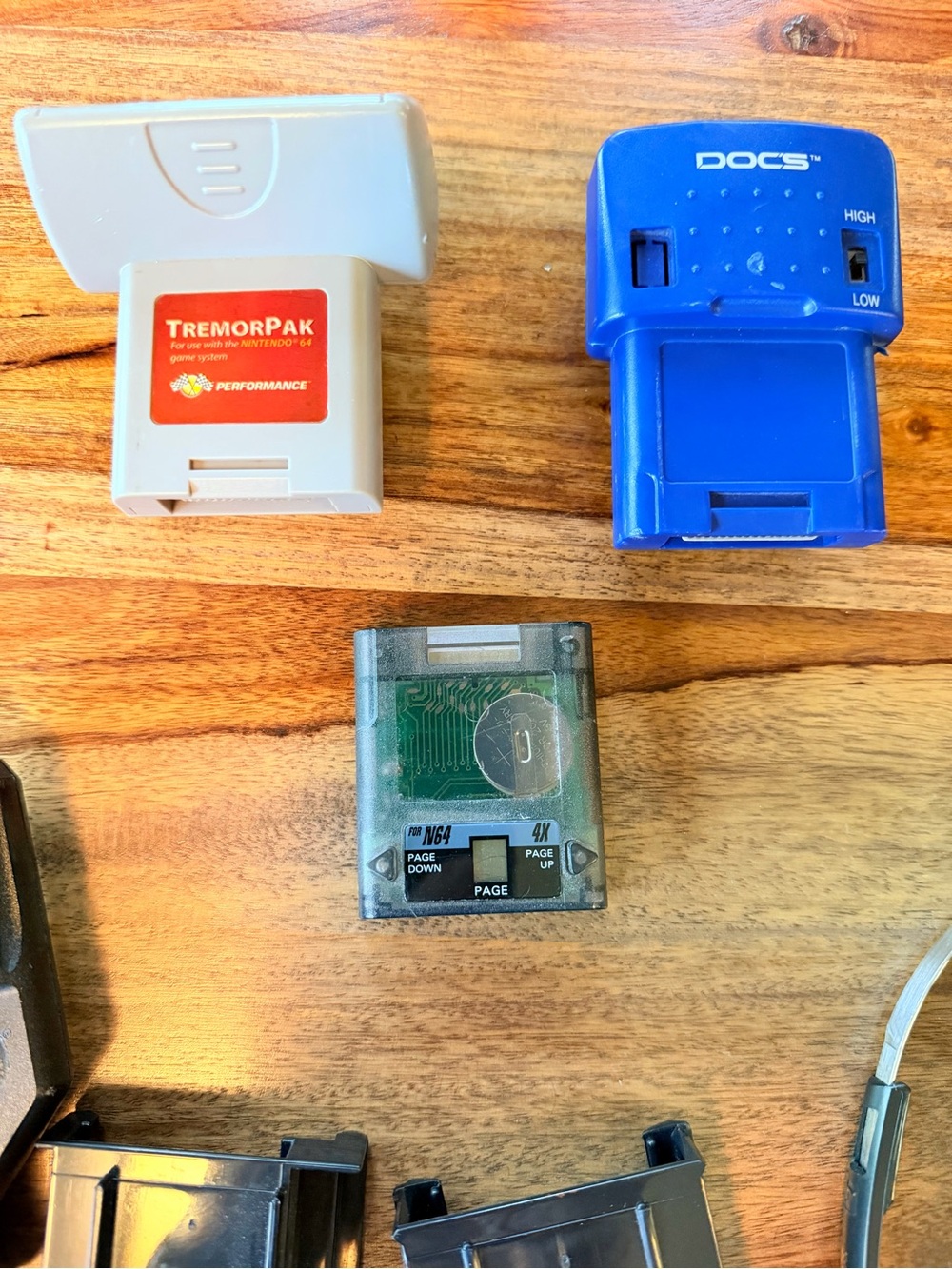 Nintendo 64 Accessory Bundle - Picture 10 of 15